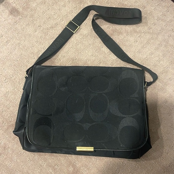 Coach Messenger crossbody Laptop computer bag black - Picture 1 of 6